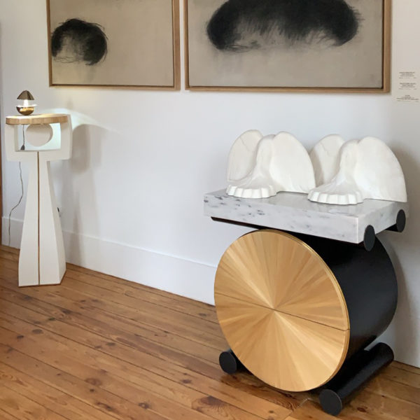 Side tables in black lacquer, brass and straw marquetry, signed Antoine Vignault