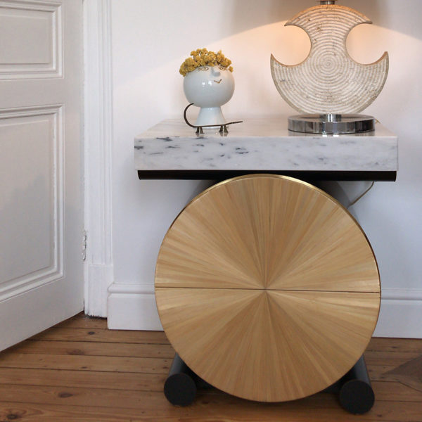 Side tables in black lacquer, brass and straw marquetry, signed Antoine Vignault