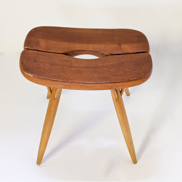 Vintage stool of the 50s in pine and solid birch signed Ilmari Tapiovaara