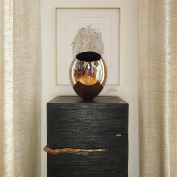 Cabinet column in solid oak and bronze signed Hoon Moreau, artist designer of furniture and exceptional objects