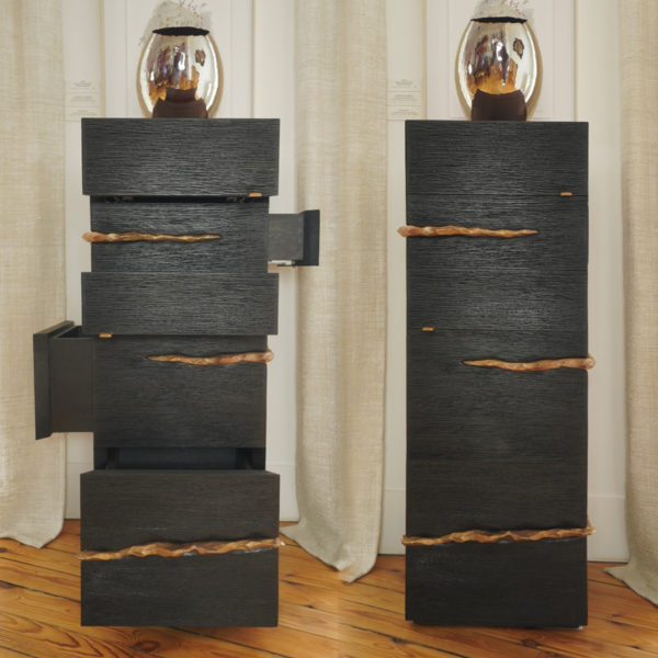 Cabinet column in solid oak and bronze signed Hoon Moreau, artist designer of furniture and exceptional objects