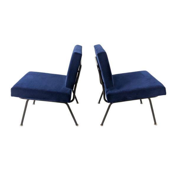 Pair of 31 drivers by Florence Knoll published by Knoll International in 1954.