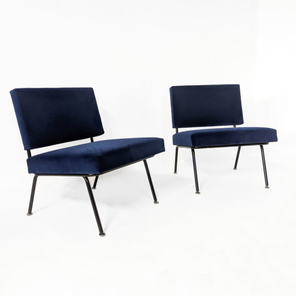 Pair of 31 drivers by Florence Knoll published by Knoll International in 1954.