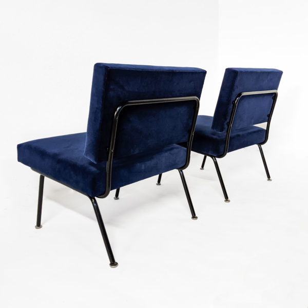 Pair of 31 drivers by Florence Knoll published by Knoll International in 1954.