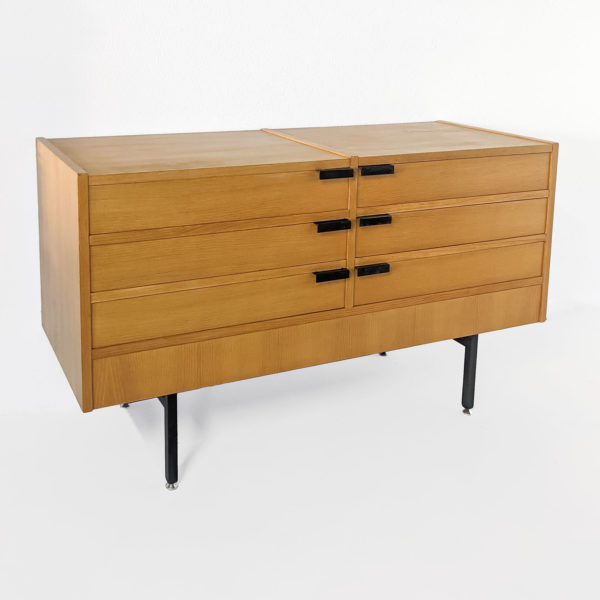 Gérard Guermonprez chest of drawers in ash veneer and black lacquered metal, published by Magnani in 1958.