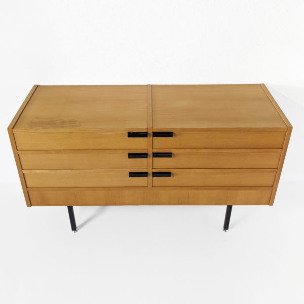 Gérard Guermonprez chest of drawers in ash veneer and black lacquered metal, published by Magnani in 1958.