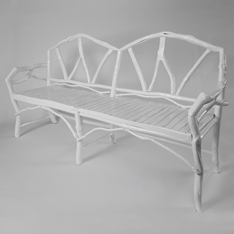 Banc de jardin en bois laqué blanc, procédé éco-responsable - OΔK