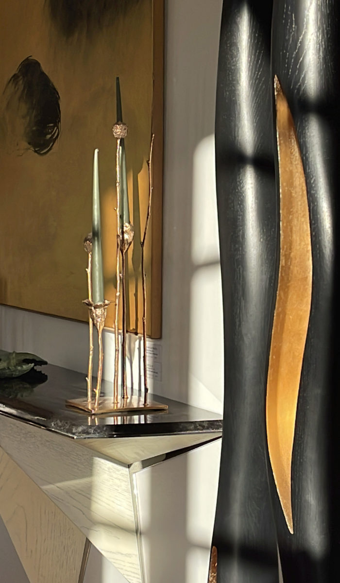 TWO CANDLES AND FRUITS GOLD