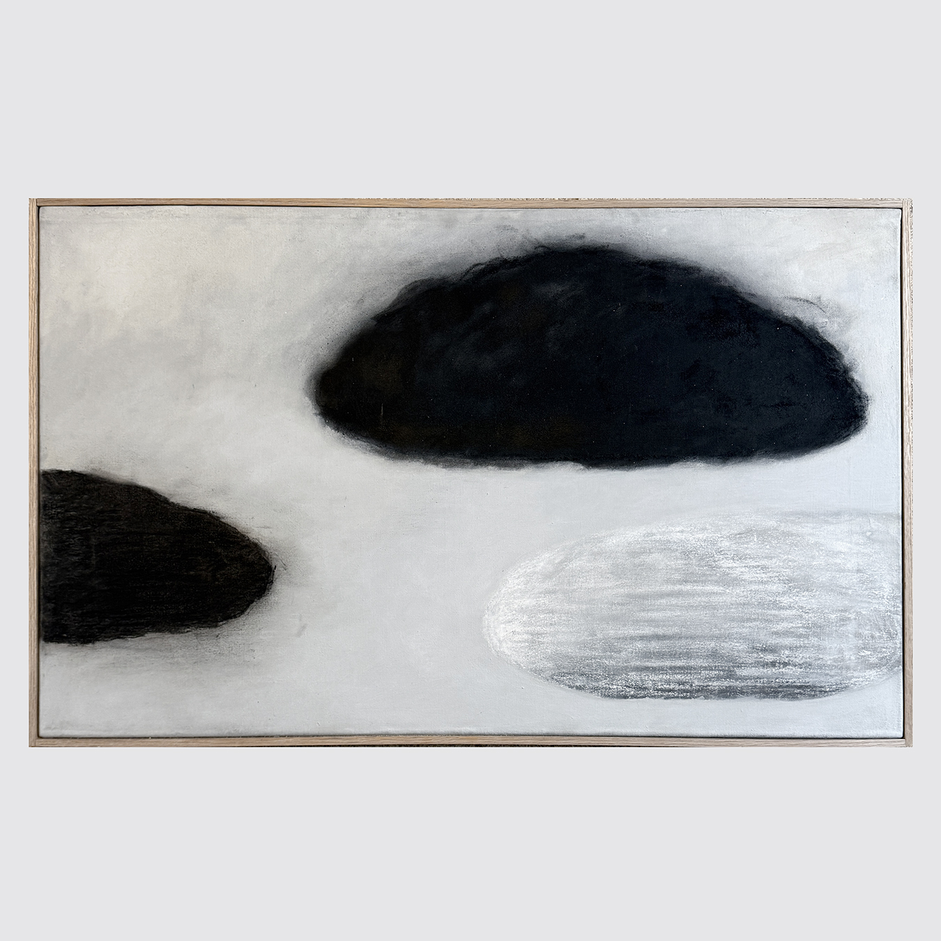 DEUX NUAGES NOIRS, UN NUAGE BLANC I