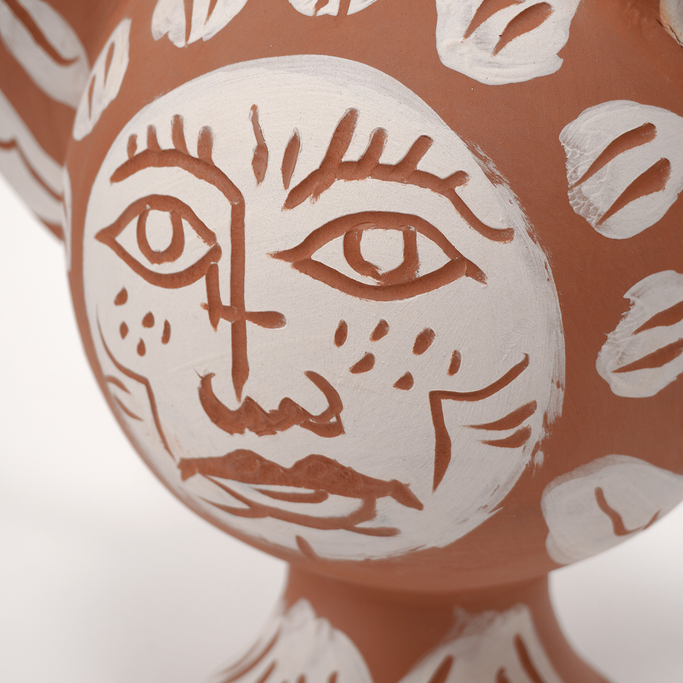 RED HYPNOS - Image 2