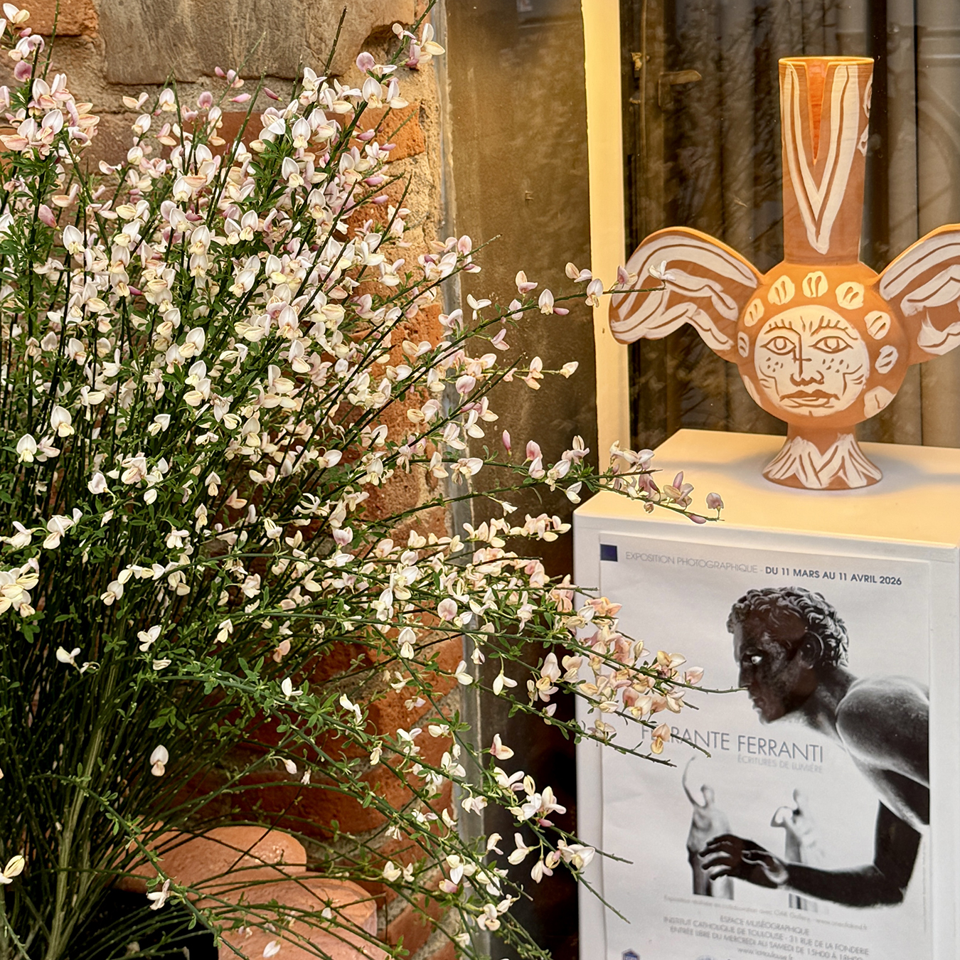 RED HYPNOS - Image 3