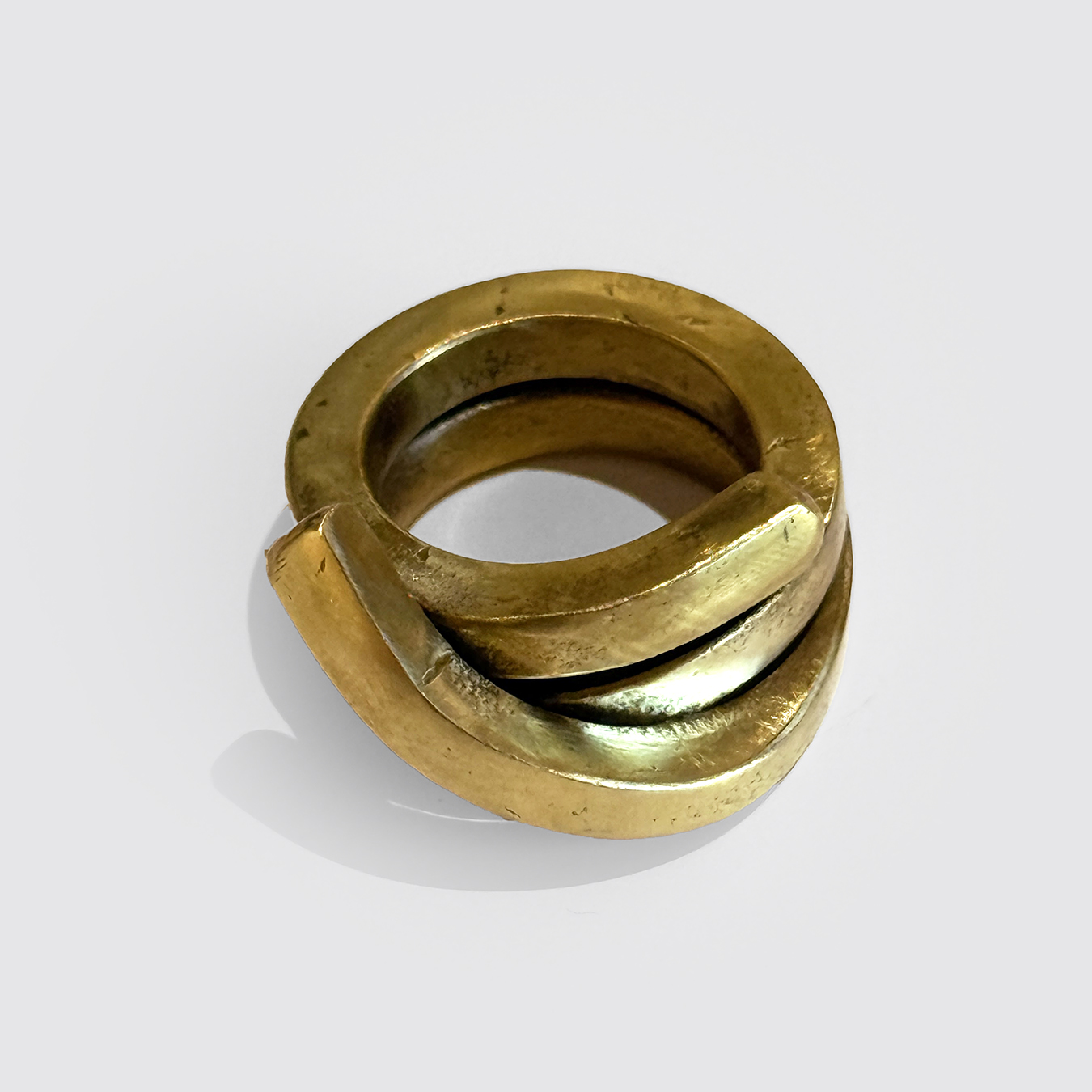 BAGUE EN LAITON – LIGNE I