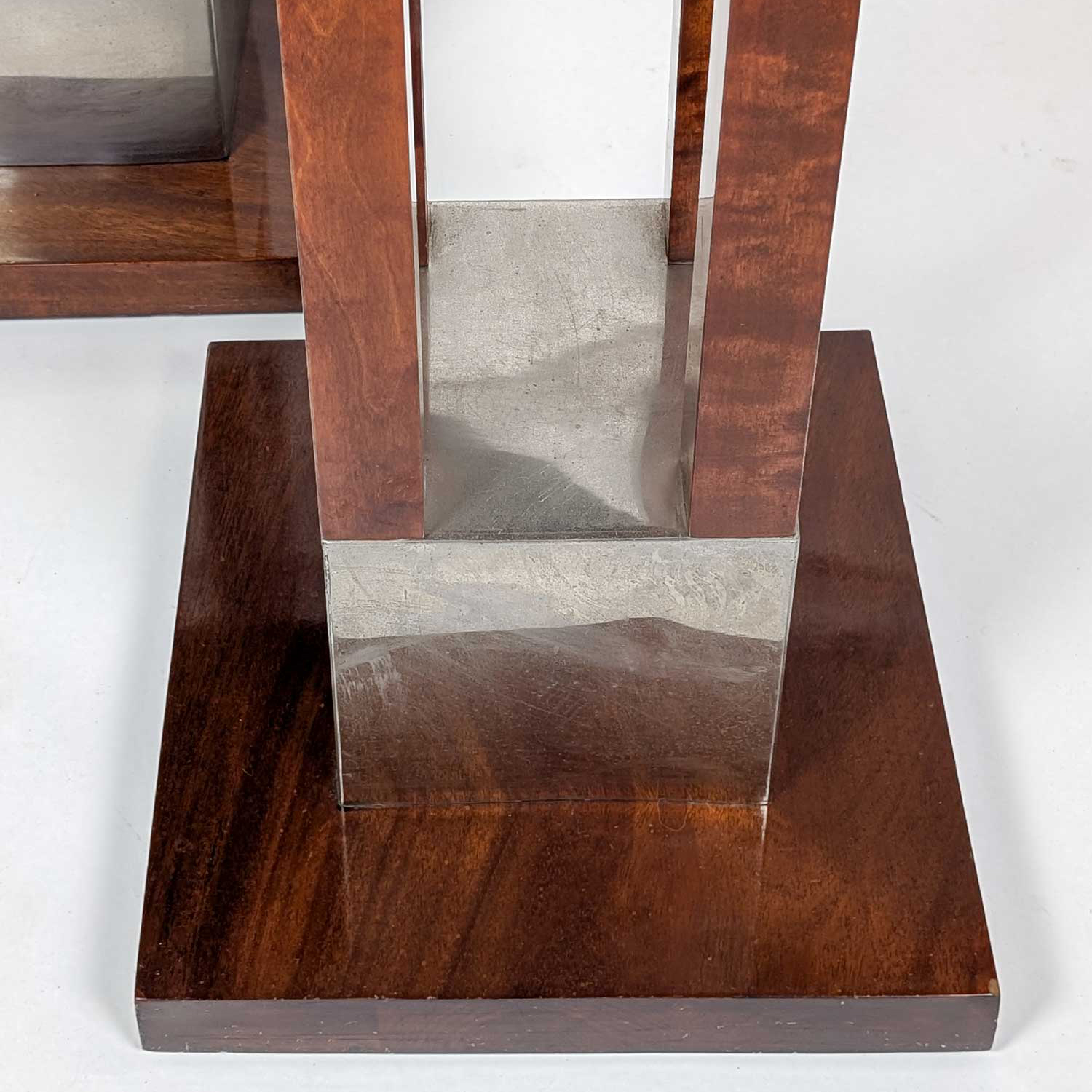PAIR OF ART DECO MAHOGANY AND MARBLE SADDLES (1940) - Image 9